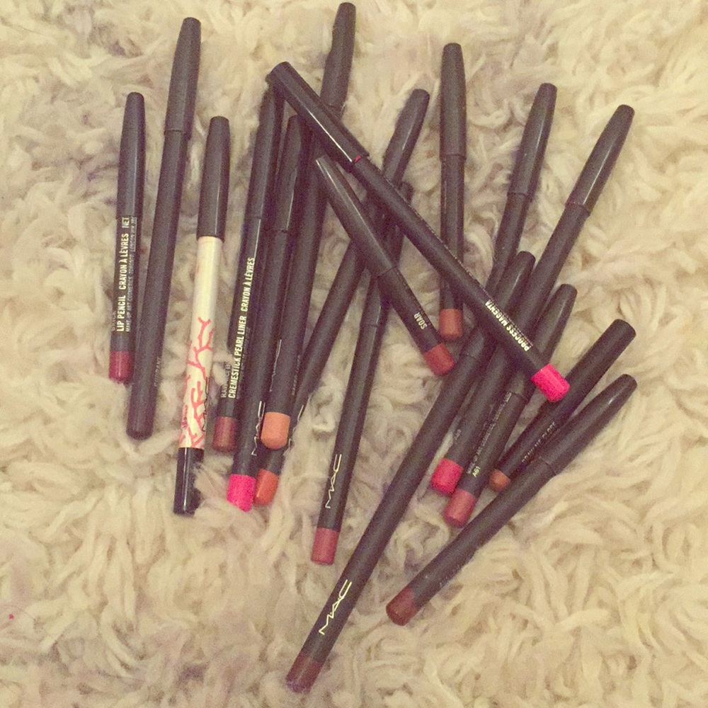 MAC Lip Liner Lot Bundle
